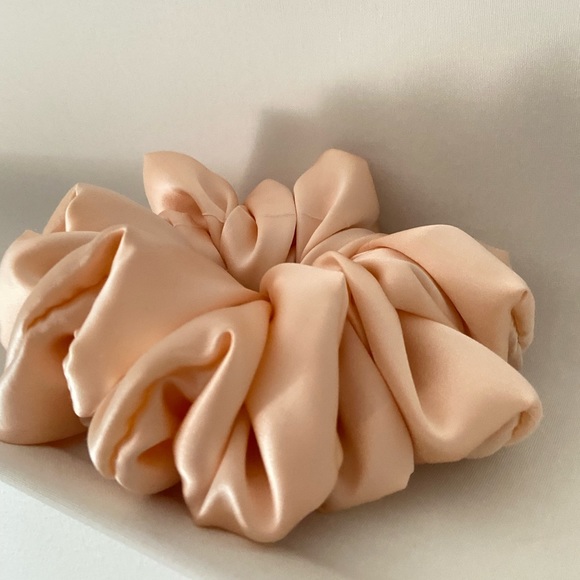 Extra Large Satin Scrunchie - Picture 3 of 3